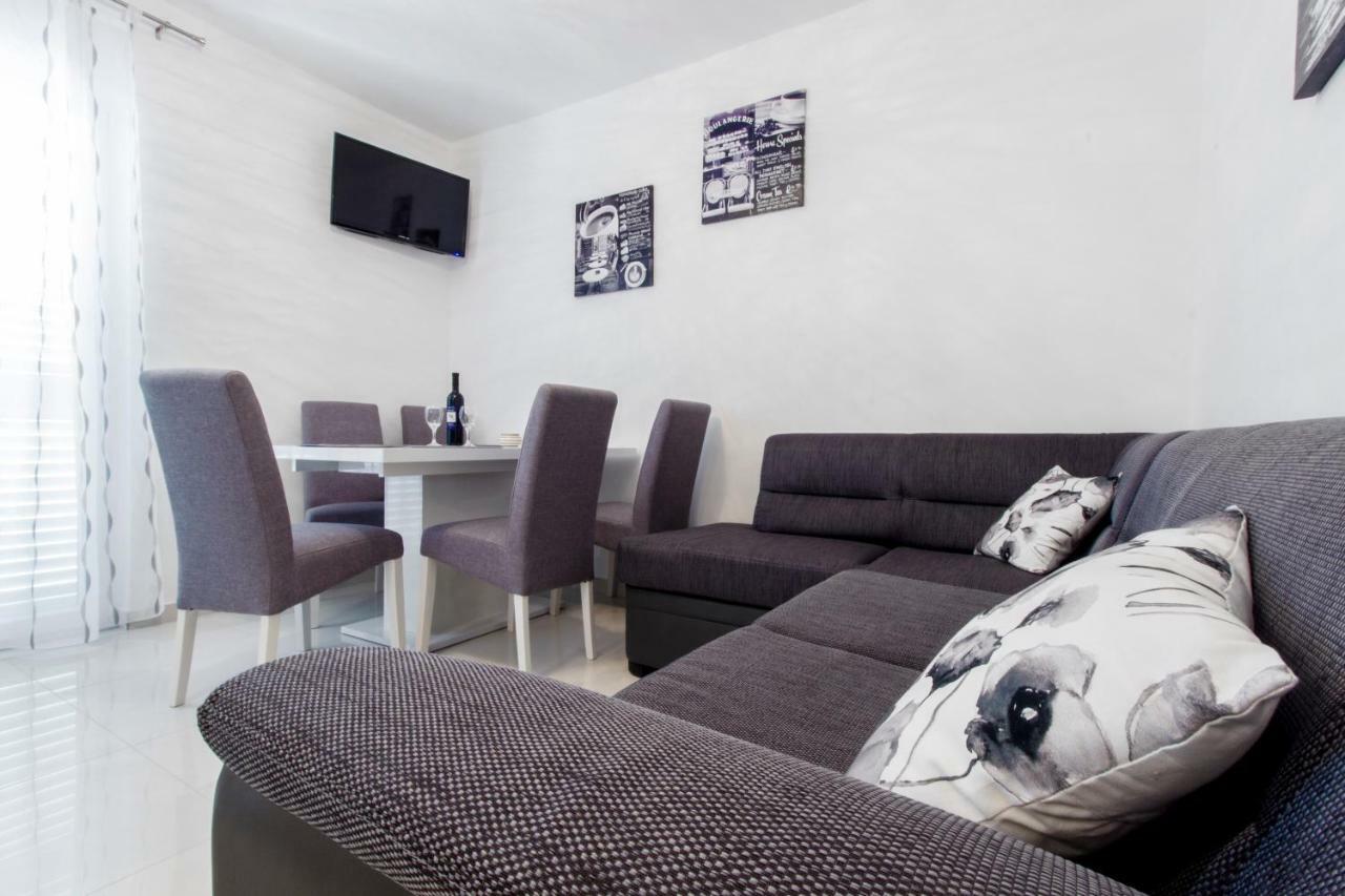 Apartmani Vesna Grebaštica 外观 照片