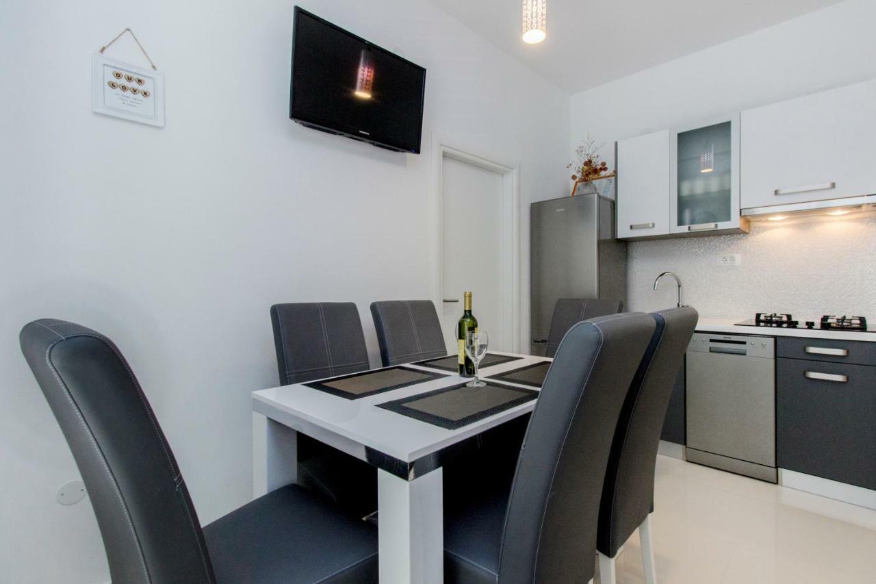 Apartmani Vesna Grebaštica 外观 照片